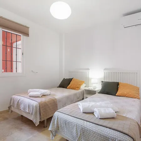 Jardines De 3 Bedrooms Appartamento