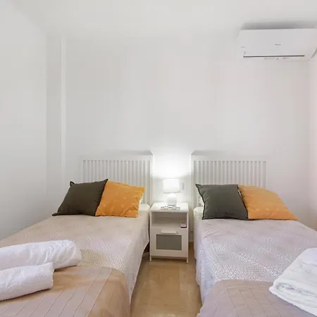 Jardines De 3 Bedrooms